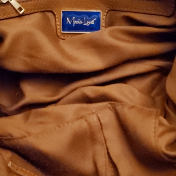 Purse - Picture 2 of 3